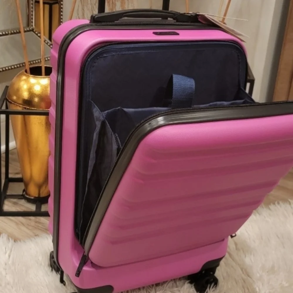CalPak 22” Malden Spinner Carry-On Suitcase  New